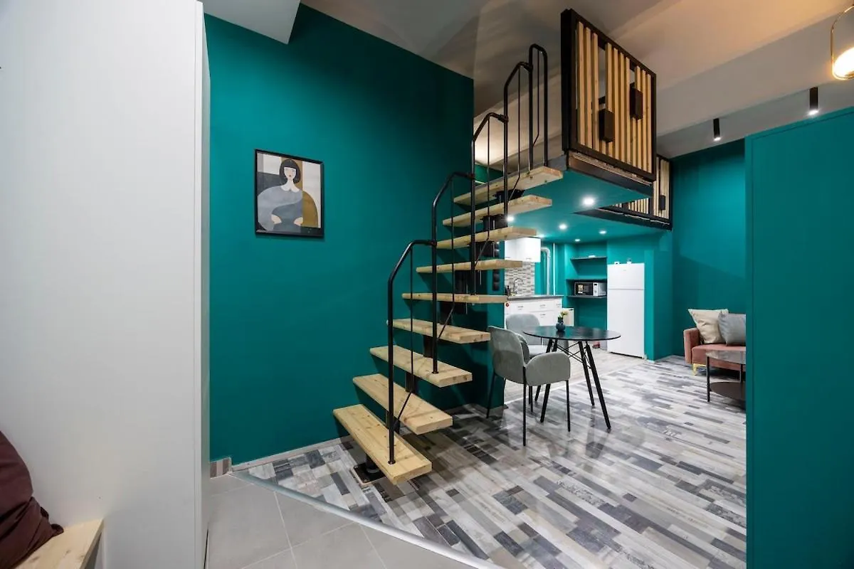 Modern Studio In Budapest Apartment