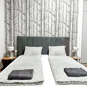  Daire T32 Modern